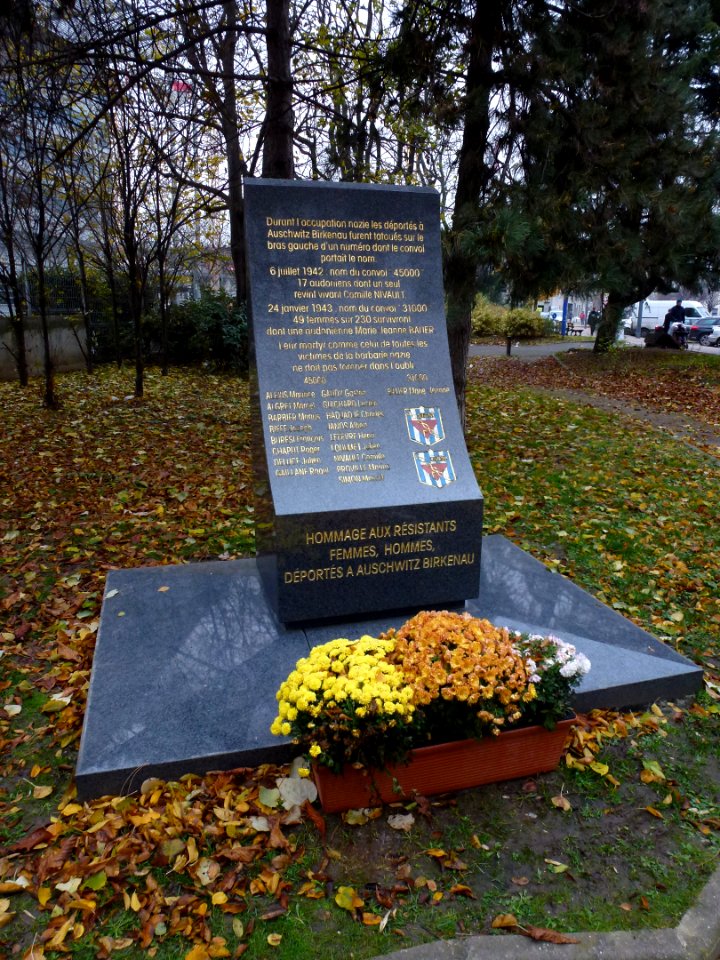 Saint-Ouen (Seine-Saint-Denis) Mémorial déportés
