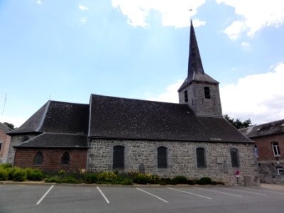Saint-Remy-du-Nord (Nord, Fr) église, vue latérale