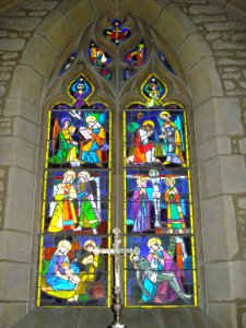 Saint-Vincent-Bragny, vitrail dans léglise St.Vincent