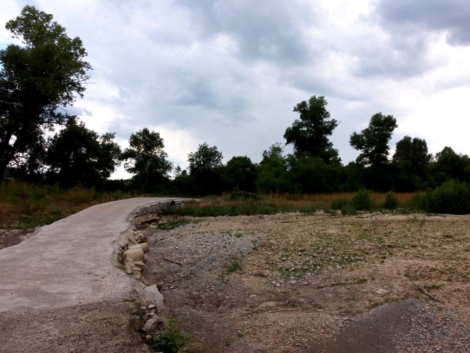 Saint-Maurice d'Ardèche - Route sur l'Auzon à sec 2