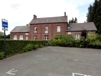 Saint-Martin-aux-Arbres (Seine-Mar.) ancienne mairie-école