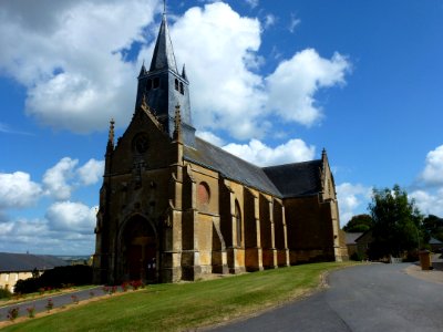 Saint-Marcel (Ardennes) église, sud-ouest