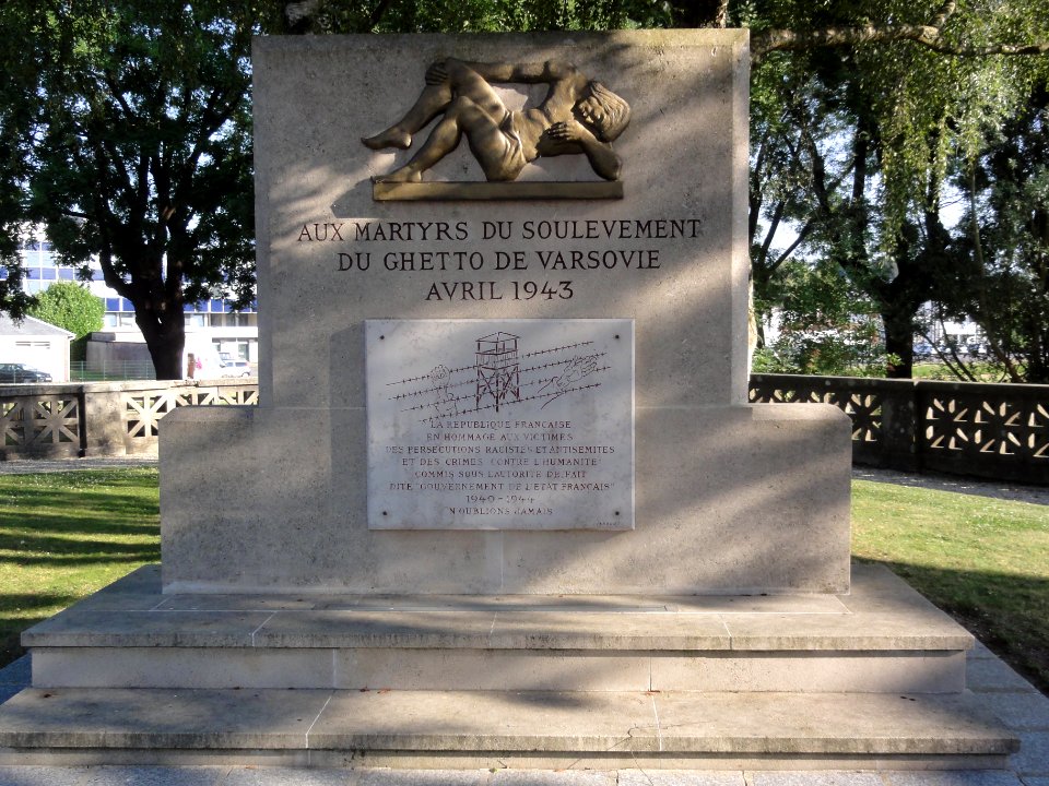 Saint-Quentin (Aisne) monument ghetto de Varsovie