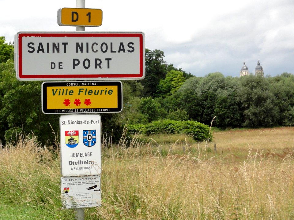 Saint-Nicolas-de-Port (M-et-M) city limit sign