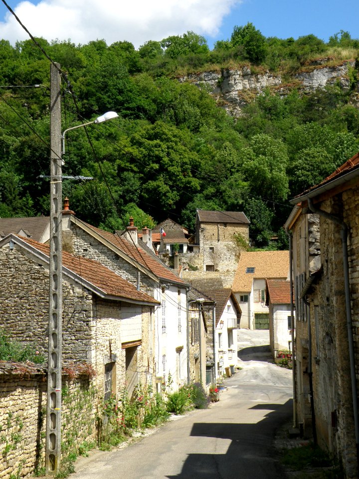 Saint-Romain Rue de la Pierre-Ronde