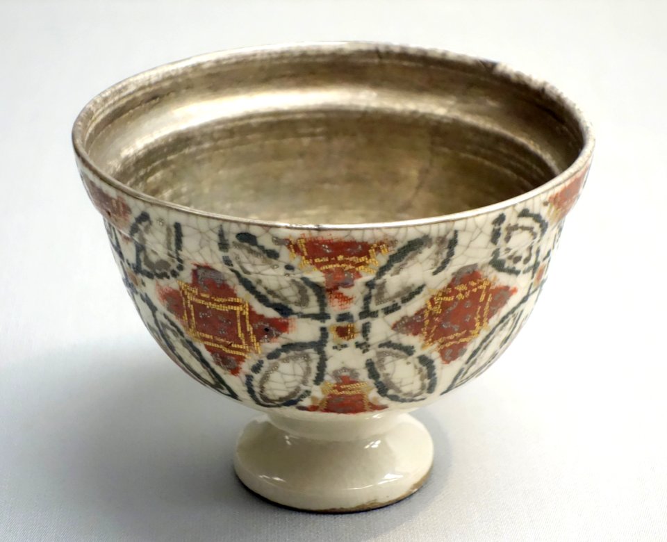 Sake Cup Washing Bowl by Eiraku Wazen (1823-1896), Edo period to Meiji era, 19th century, shippo pattern in overglaze enamel - Tokyo National Museum - DSC05255