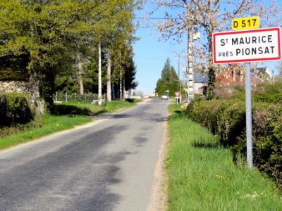 Saint-Maurice-près-Pionsat (Puy-de-Dôme) city limit sign
