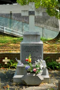 Sakamoto international Cemetery grave of Robert Walker Js 2017