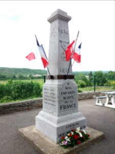 Saint-Maurice d'Ardèche - Monument aux morts 2