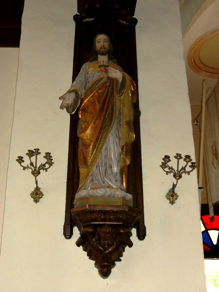 Saint-Vaast-Dieppedalle (Seine-Mar.) église, statue 10 Sacré Coeur de Jésus Christ