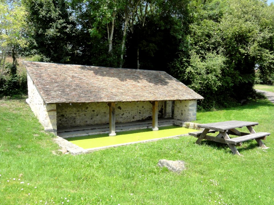Saint-Victeur (Sarthe) lavoir