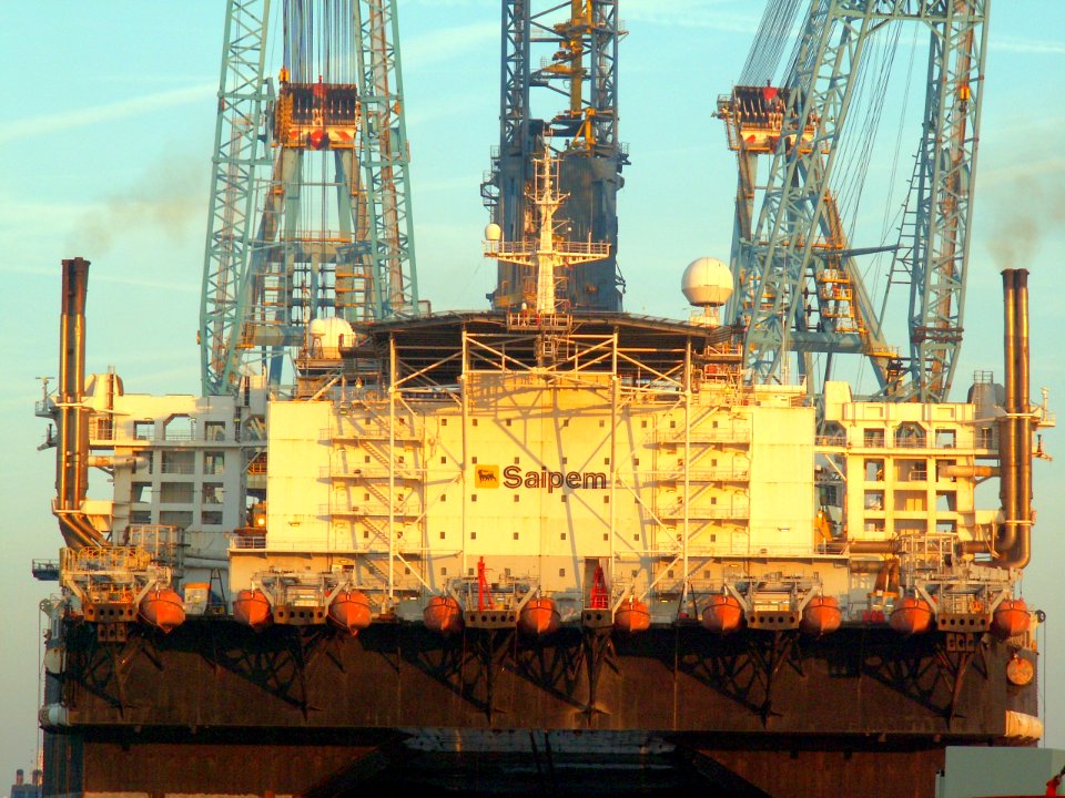 Saipem 7000 closeup 14January2006