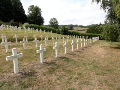 Saint-Rémy-la-Calonne (Meuse) nécropole nationale (03) les tombes de la compagnie d'Alain-Fournier