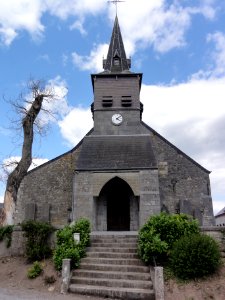 Saint-Remy-Chaussée (Nord, Fr) église, façade