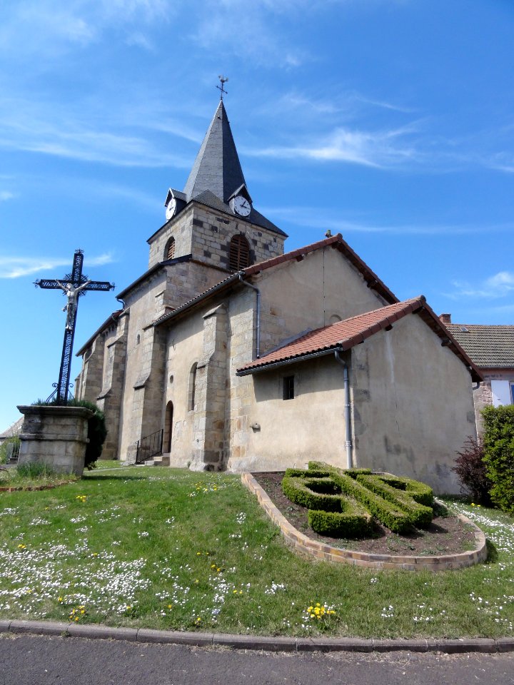 Saint-Priest-des-Champs (Puy-de-Dôme) église