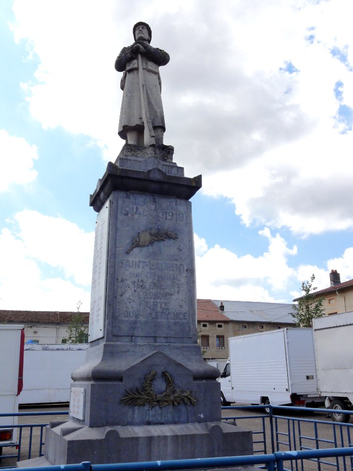 Saint-Laurent-sur-Othain (Meuse) monument aux morts (01)
