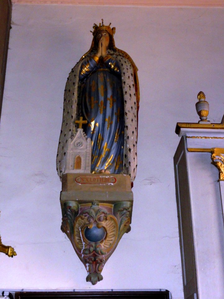 Saint-Vaast-Dieppedalle (Seine-Mar.) église, statue 05 Sainte Clotilde