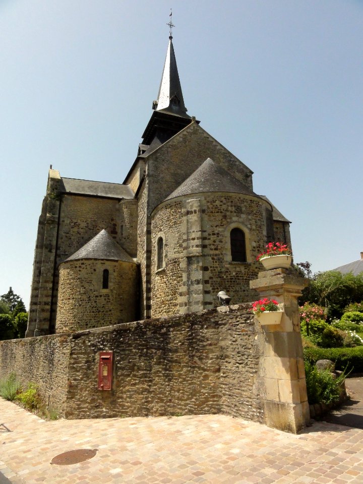Saint-Rémy-de-Sillé (Sarthe) église (02)