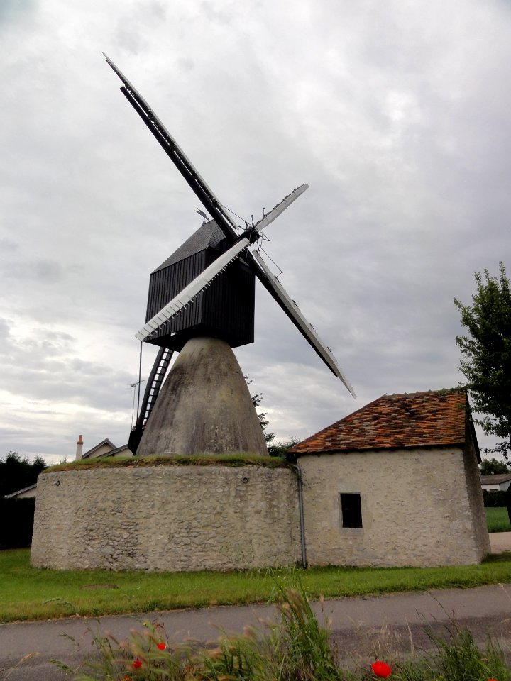 Saint-Laurent-Nouan, moulin St,Jacques