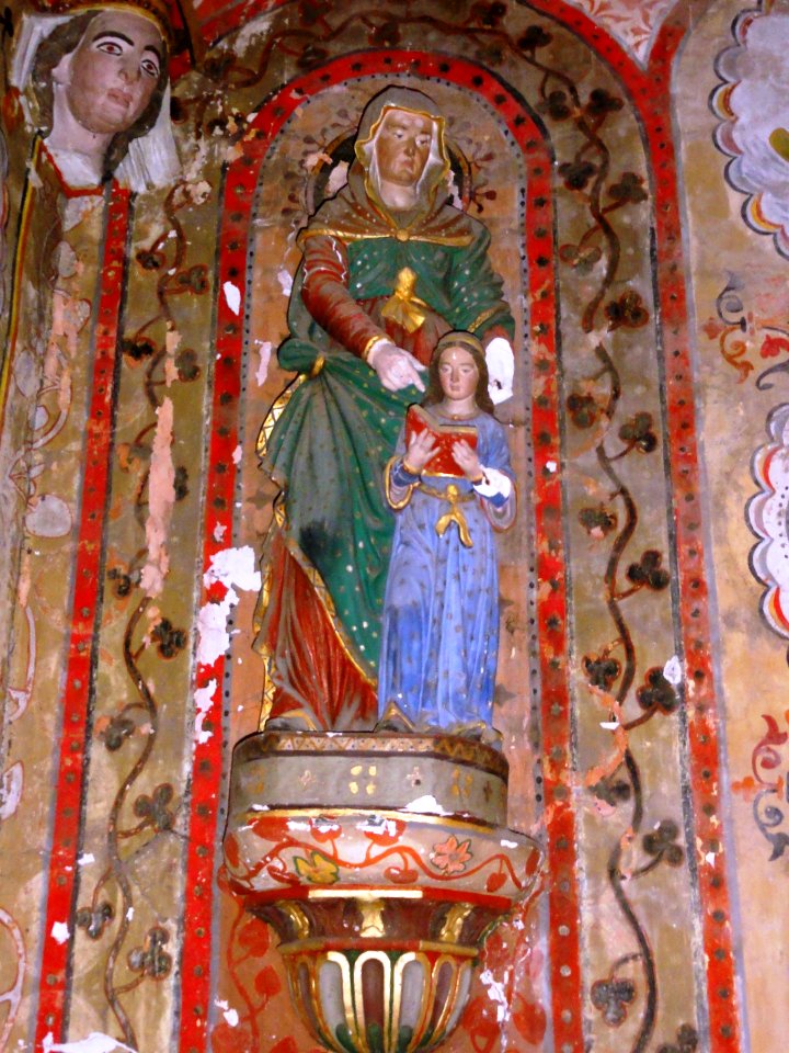 Saint-Léonard-des-Bois (Sarthe) église, statue Ste Anne avec la Vierge