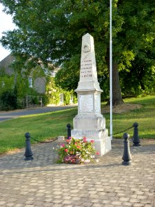 Saint-Lambert-et-Mont-de-Jeux (Ardennes) monument aux morts à St.Lambert