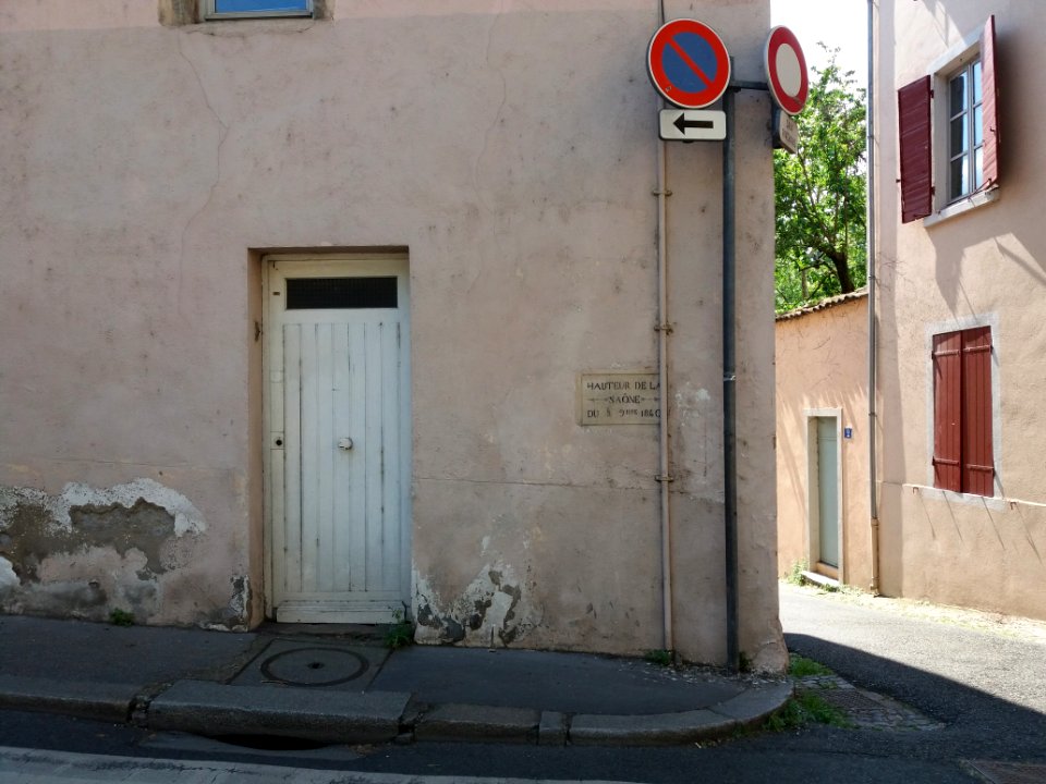 Saint-Rambert-l'Île-Barbe - Grande rue de Saint Rambert - Hauteur de la Saône en 1840