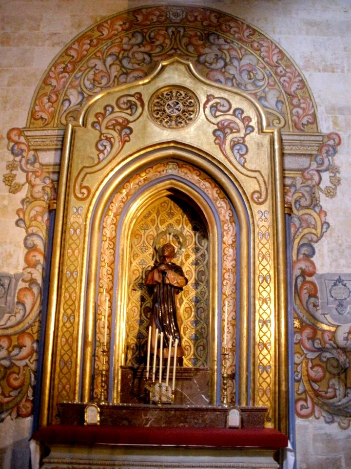 Salamanca - Convento de San Esteban, interior de la iglesia 25
