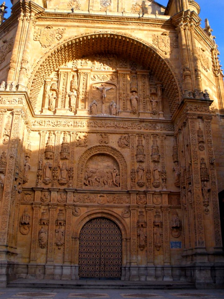 Salamanca - Convento de San Esteban, fachada occidental 04