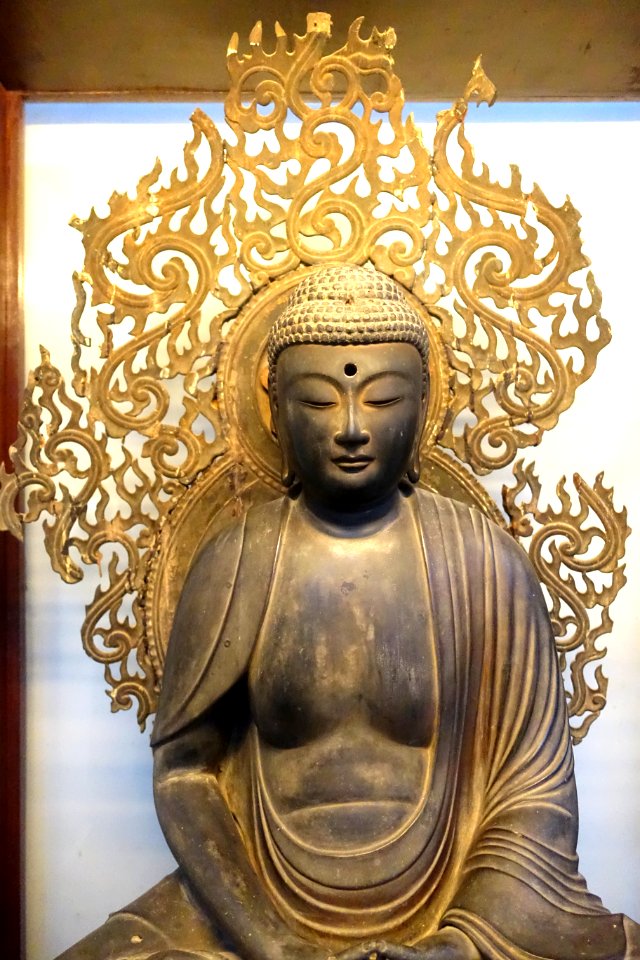 Sakyamuni, Japan, 17th century AD, lacquered wood - Museum of Vietnamese History - Ho Chi Minh City - DSC06007
