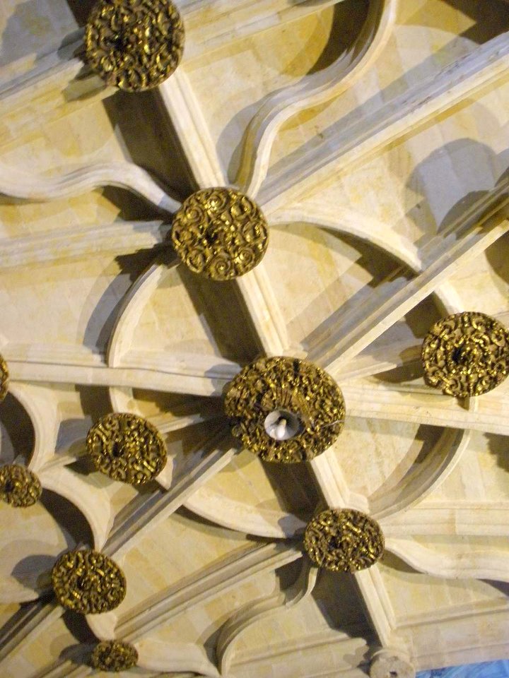 Salamanca - Convento de San Esteban, interior de la iglesia 19