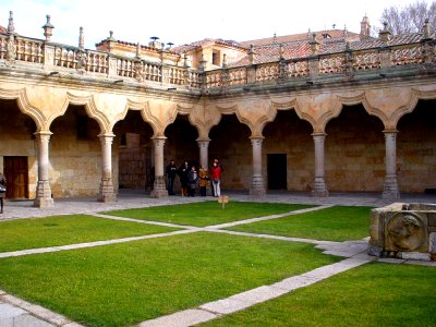 Salamanca - Escuelas Menores 08