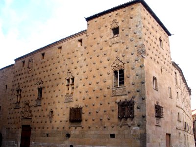 Salamanca - Casa de las Conchas 04