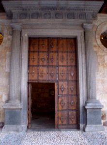 Salamanca - Convento de San Esteban, portería 2