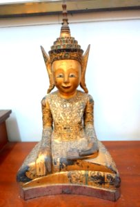Sakyamuni, Cambodia, 19th century AD, wood and engraved glass - Museum of Vietnamese History - Ho Chi Minh City - DSC06038