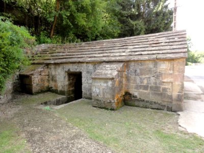 Saint-Laurent-sur-Othain (Meuse) lavoir (01)