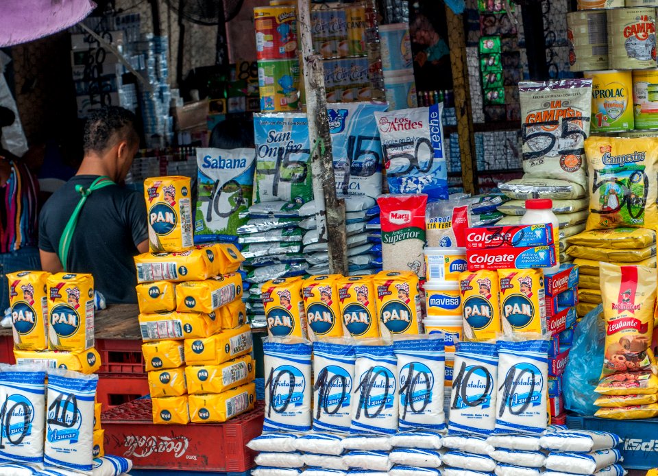 Sale of products regulated by the government in the street
