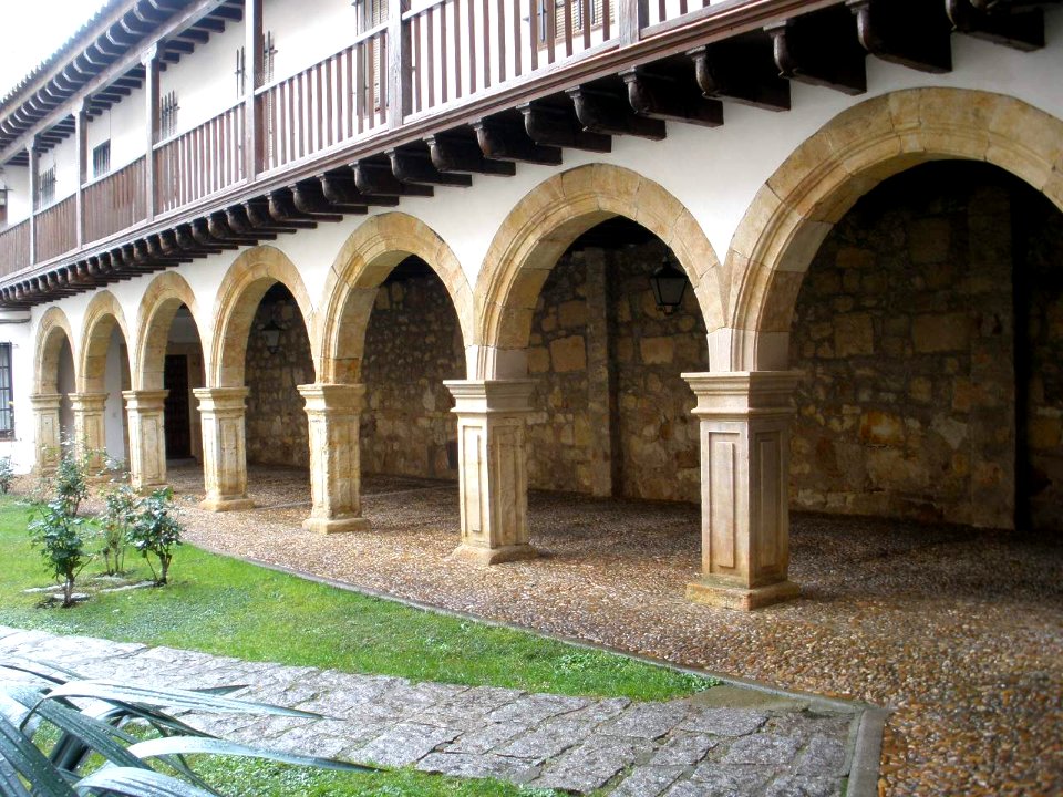 Salamanca - Atrio del Convento de las Dueñas 3