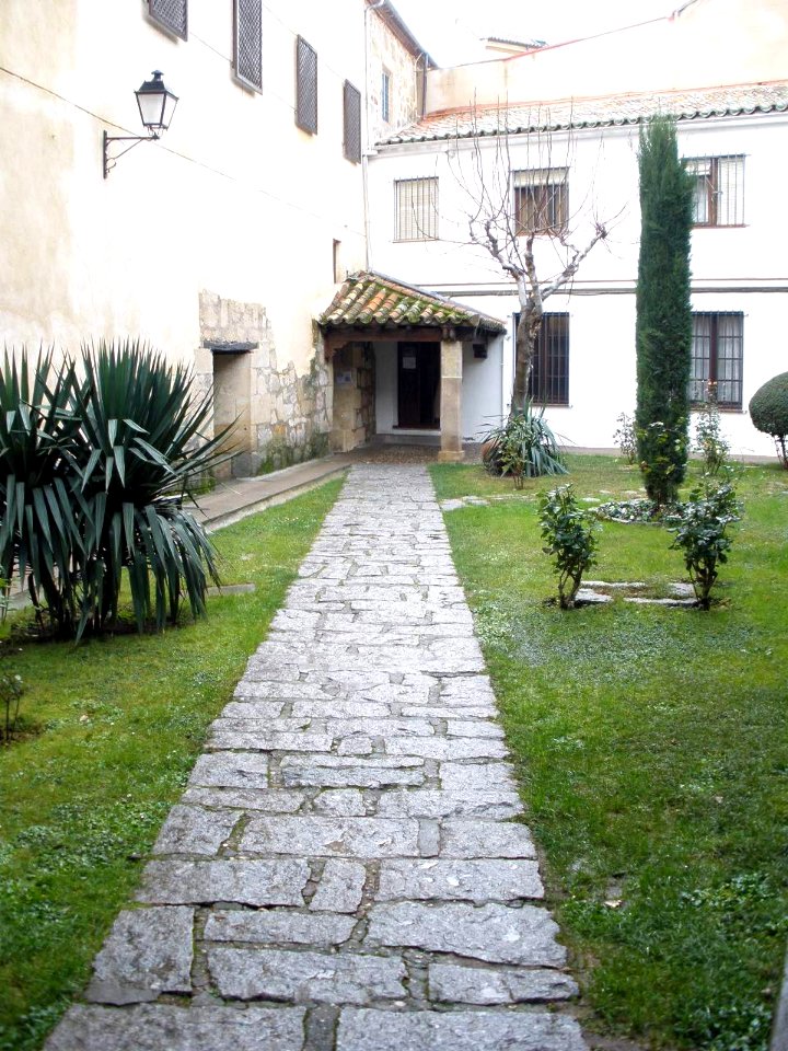 Salamanca - Atrio del Convento de las Dueñas 2