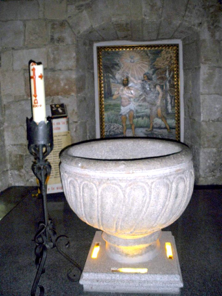 Salamanca - Iglesia de Nuestra Señora del Carmen, interior 05