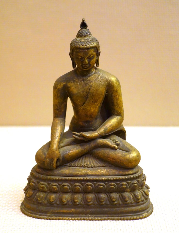 Sakyamuni, Tibet, 1271-1368 AD, gilt copper - Sichuan Provincial Museum - Chengdu, China - DSC04287
