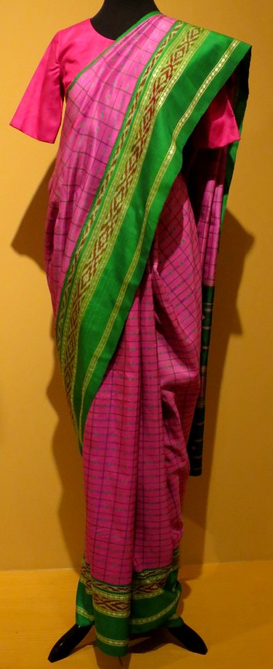 Sari from Kanchipuram, India, Honolulu Museum of Art, accession 8736.1