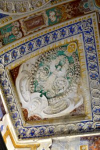 Sala dei fasti Farnesiani stucco work - Villa Farnese - Caprarola, Italy - DSC02384