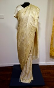 Sari, Varanasi, Uttar Pradesh, India, 1960s, silk, gold thread, satin - Textile Museum of Canada - DSC00943