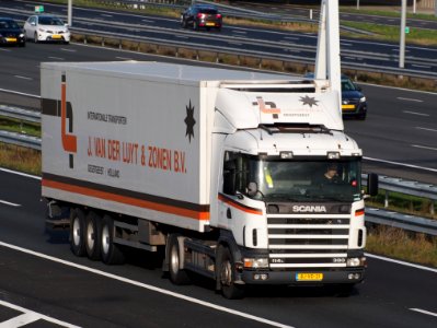 SCANIA 380 114L, J van der Luyt & Zonen BV, pic1
