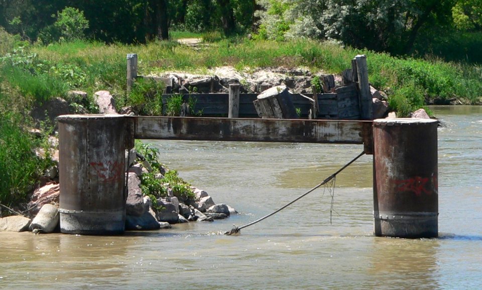 Sargent bridge remains from N bank 2