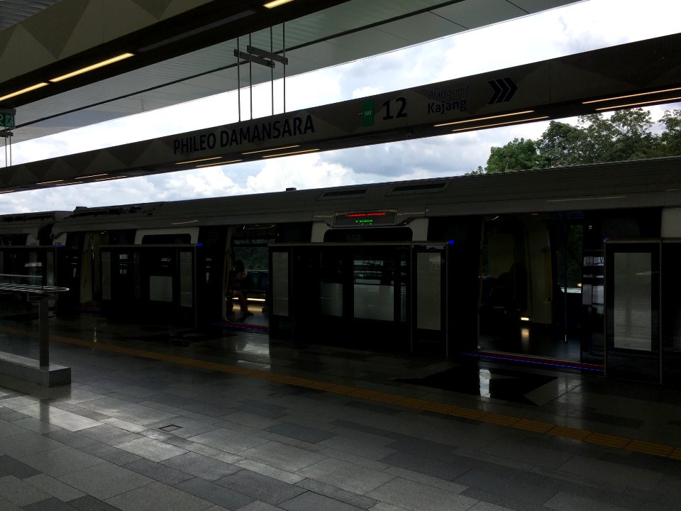SBK Line Phileo Damansara Platform 2