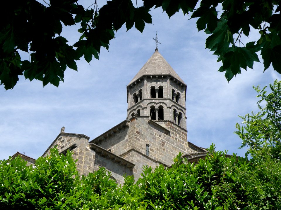 Saint-Nectaire Église33
