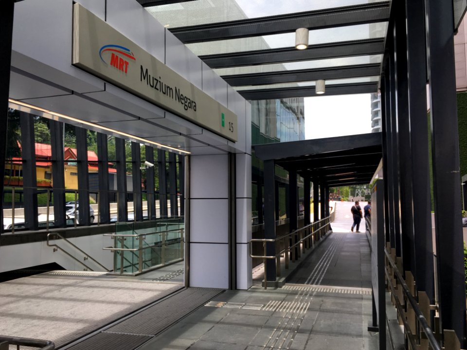 SBK Line Muzium Negara Entrance A 4