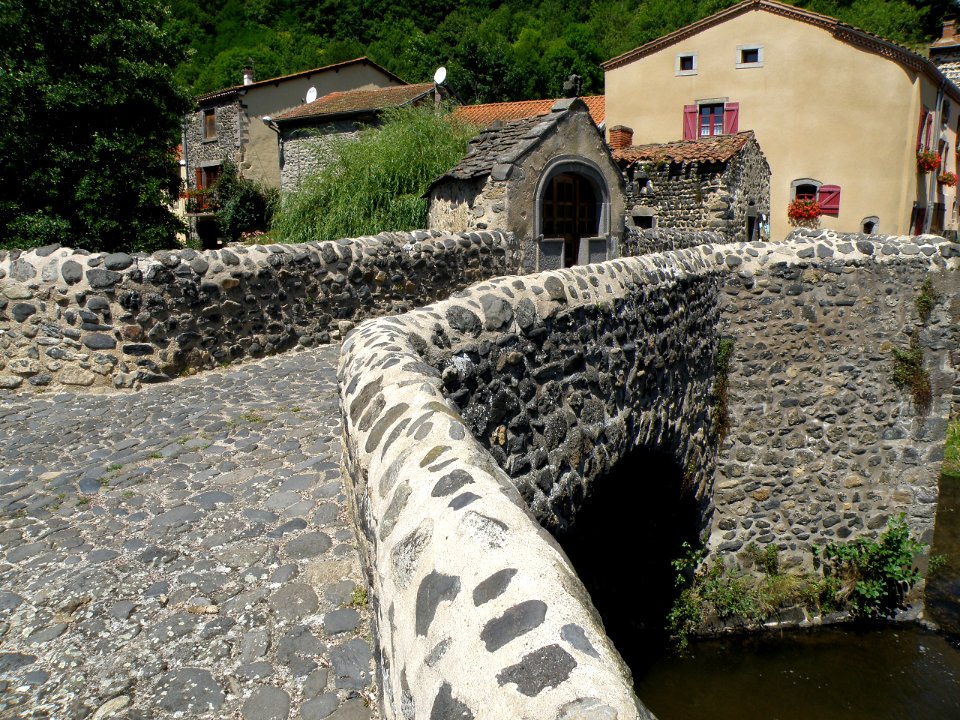 Saurier Pont médiéval9