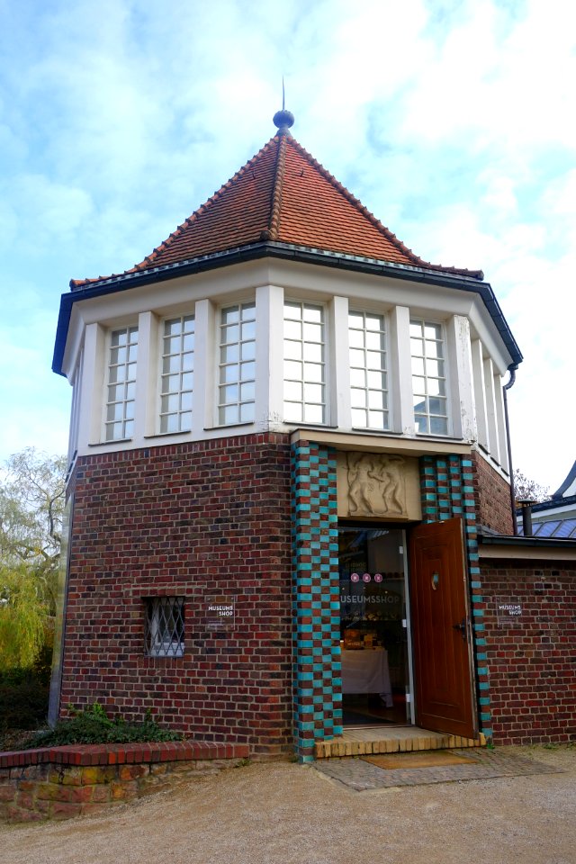 Shop - Museum Künstlerkolonie Darmstadt - Mathildenhöhe - Darmstadt, Germany - DSC06406